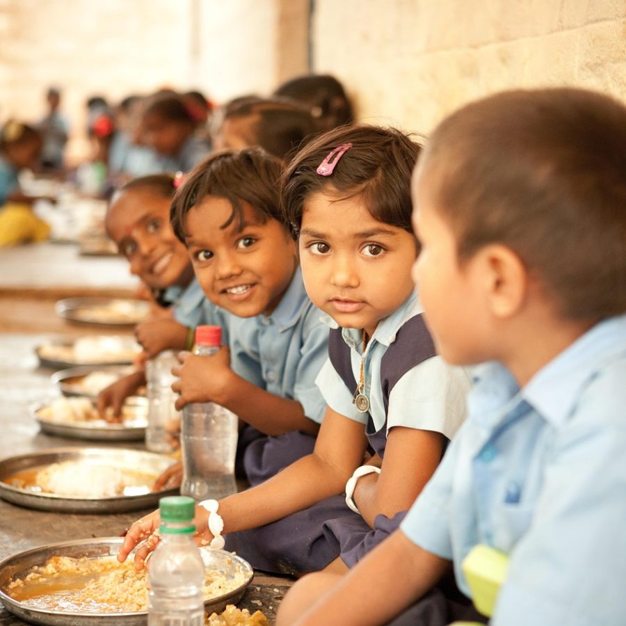 food for hungry children, mid day meal, happy children, smile on children face, mid day meal, mid day meal, mid day meal, mid day meal, mid day meal, happy children, happy children, happy children